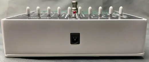 Electro-Harmonix - Bass Micro Synth Pedal 2